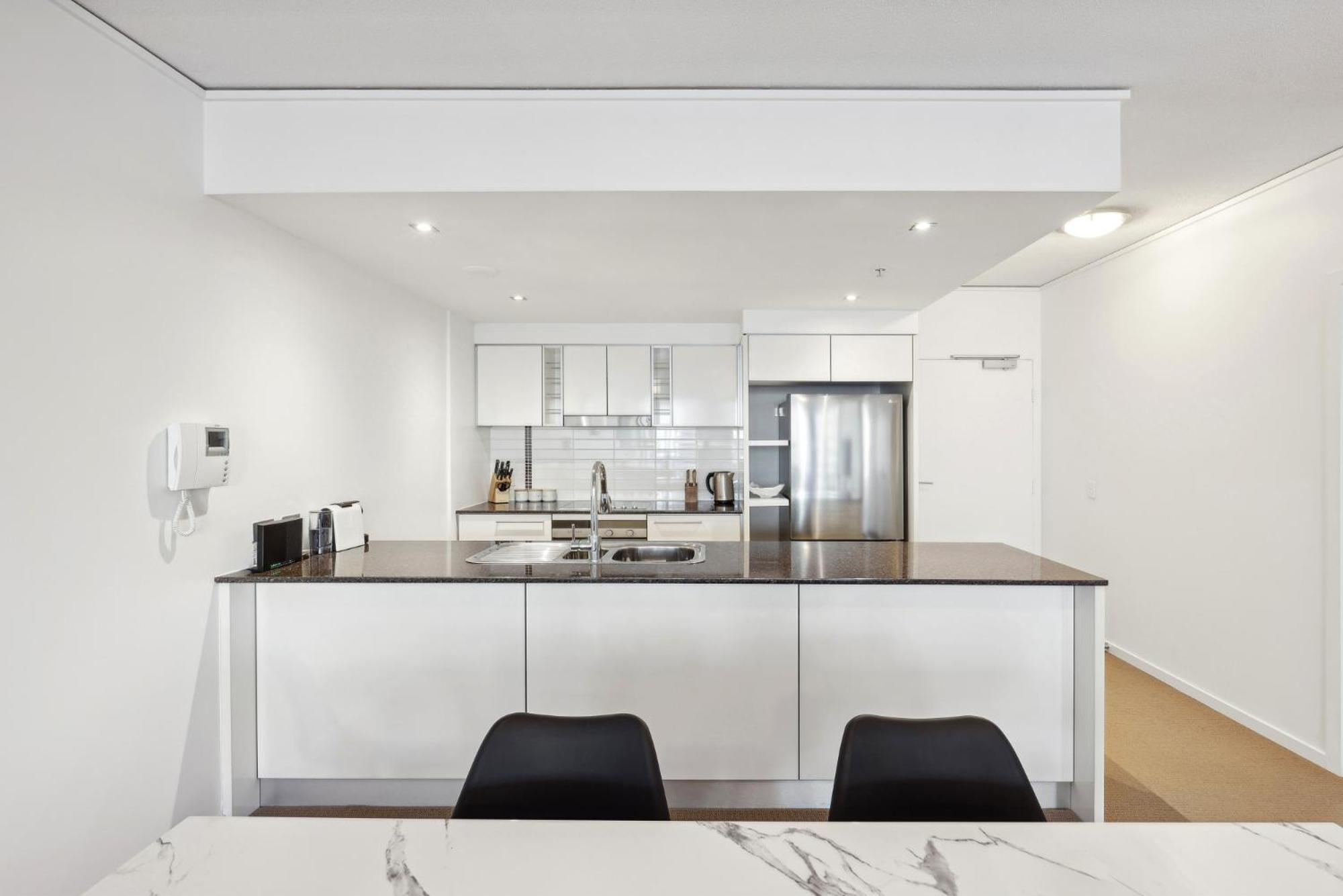 Ocean View 3-Bed With Gym, Pool, Sauna & Parking Gold Coast Exterior photo